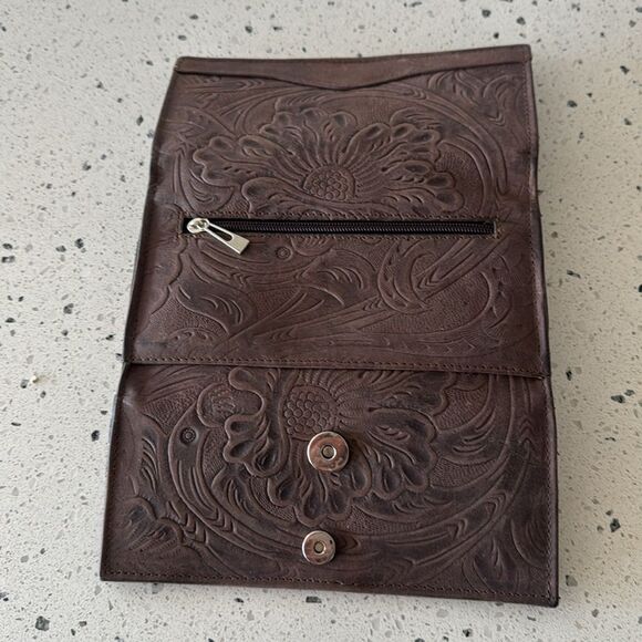 Gorgeous Embossed Brown Leather Wallet Western Cowgirl Made in Mexico NWOT - Picture 4 of 12